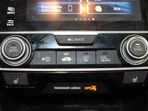 Used 2016 Honda Civic Touring image 26
