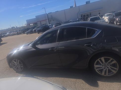 Used 2021 Lexus IS 300 AWD w/ Comfort Package image 6