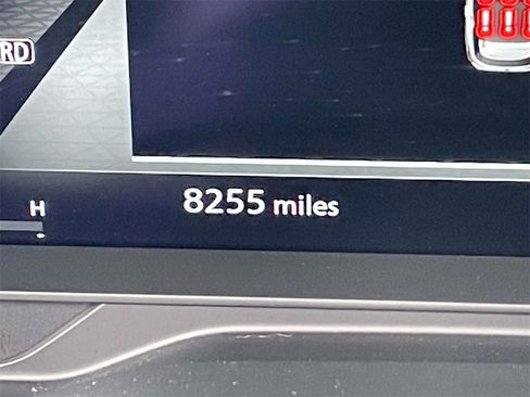 Used 2024 Nissan Pathfinder Platinum w/ Cargo Package image 23