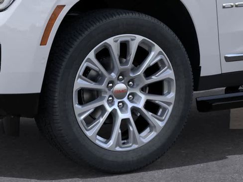 New 2026 GMC Yukon XL Denali w/ Sun & Power Step Package RWD image 9