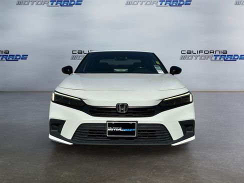 Used 2022 Honda Civic Sport image 2