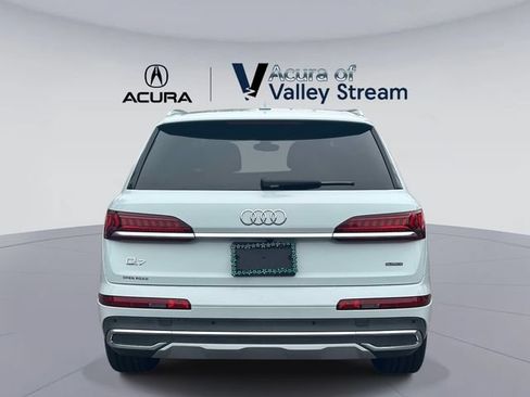 Used 2022 Audi Q7 3.0T Premium Plus w/ Premium Plus Package AWD/4WD image 7