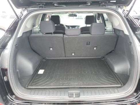Used 2017 Hyundai Tucson SE FWD image 8