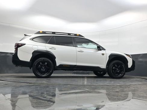 Used 2025 Subaru Outback Wilderness w/ Wilderness Package image 33