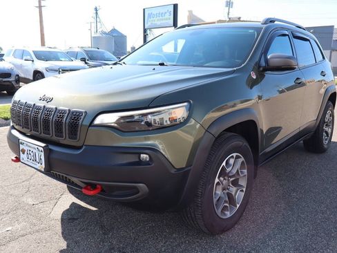 Used 2020 Jeep Cherokee Trailhawk w/ Comfort/Convenience Group AWD/4WD image 1