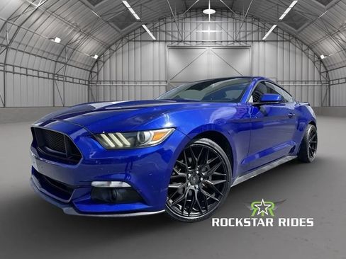 Used 2015 Ford Mustang Coupe w/ Equipment Group 051A RWD image 5