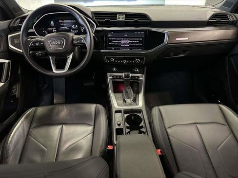 Used 2022 Audi Q3 2.0T Premium Plus w/ Premium Plus Package image 12