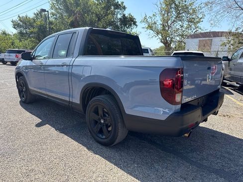 Used 2023 Honda Ridgeline Black Edition image 4