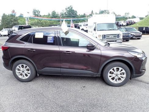 Certified 2023 Ford Escape Active w/ Tech Pack #2 AWD/4WD image 9
