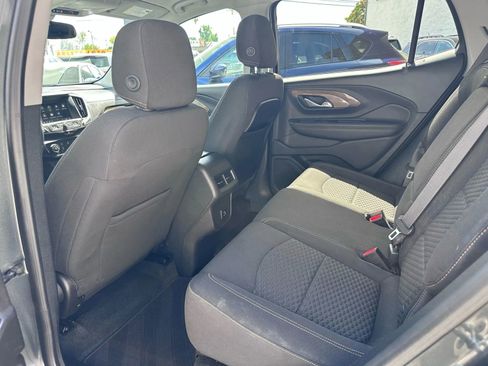 Used 2018 GMC Terrain SLE FWD image 28
