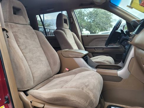 Used 2004 Honda Pilot EX image 18