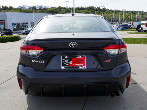 Certified 2024 Toyota Corolla SE FWD image 7