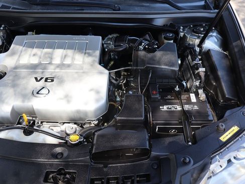 Used 2015 Lexus ES 350 w/ Luxury Package image 41