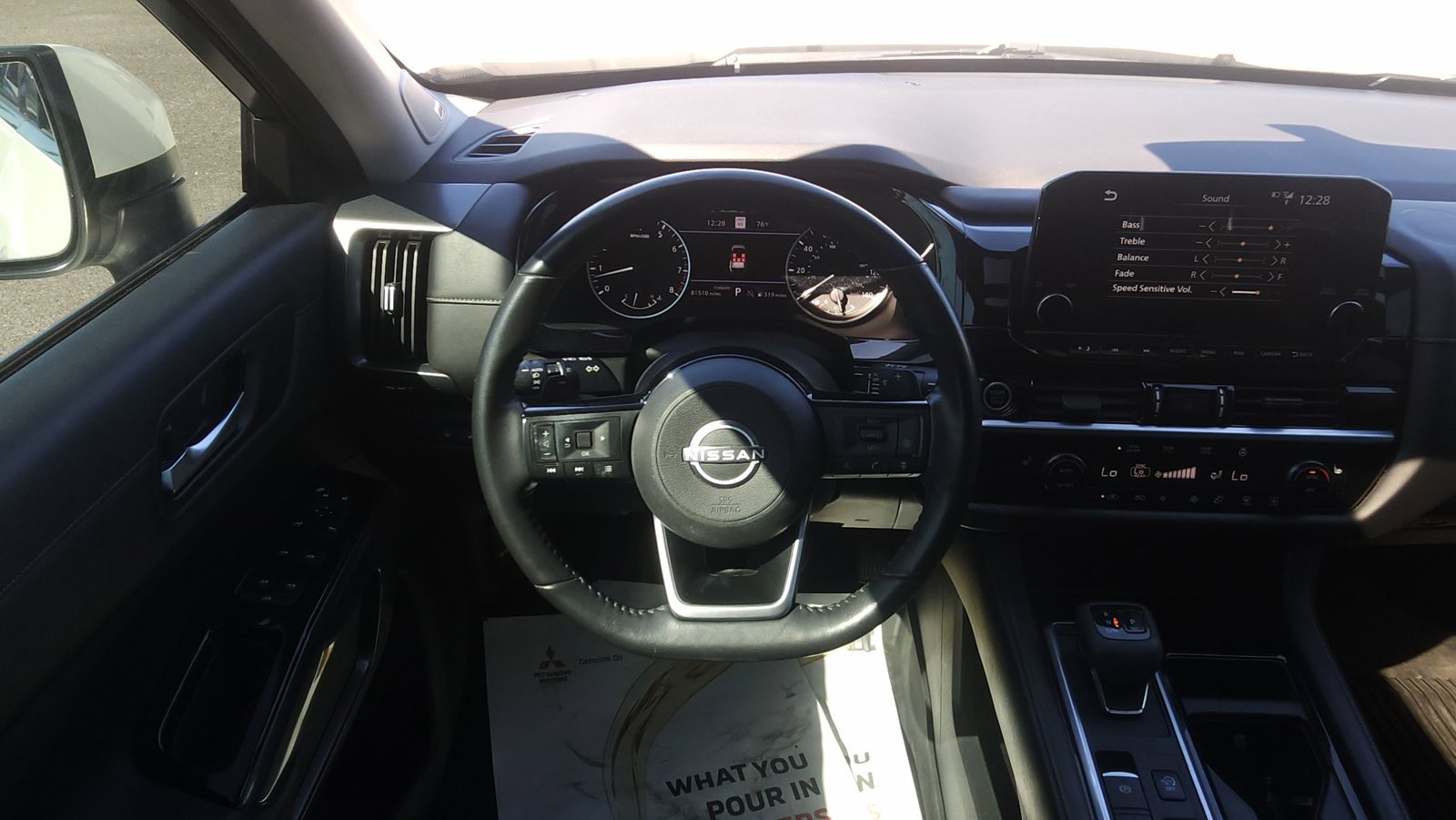 Used 2022 Nissan Pathfinder SL w/ SL Premium Package FWD image 17