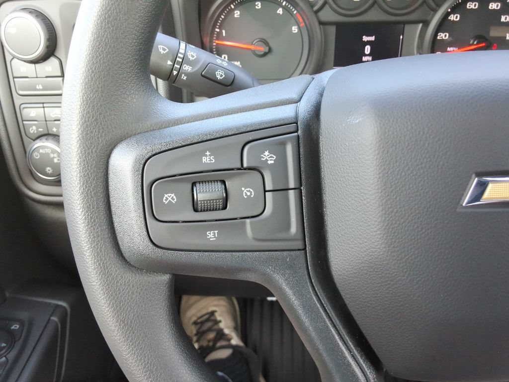 New 2026 Chevrolet Silverado 2500 Custom w/ Custom Value Package AWD/4WD image 25