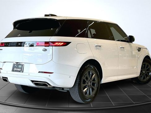 Used 2023 Land Rover Range Rover Sport SE Dynamic image 13
