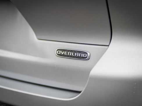 Used 2023 Jeep Grand Cherokee L Overland w/ Rear Seat Video Group I image 8