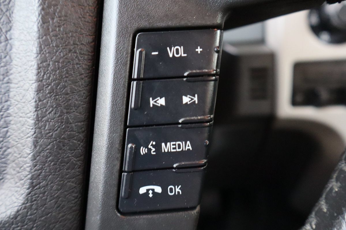Used 2013 Ford F150 XLT w/ Luxury Equipment Group AWD/4WD image 30