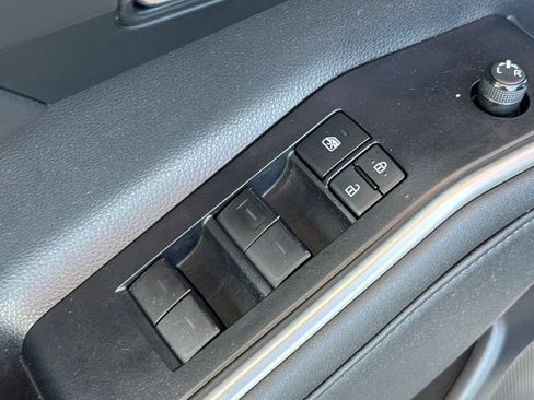 Certified 2021 Toyota Highlander XSE AWD/4WD image 13