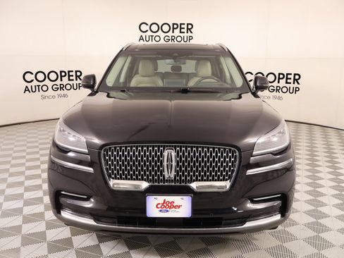 Used 2023 Lincoln Aviator Reserve w/ Equipment Group 201A RWD image 10