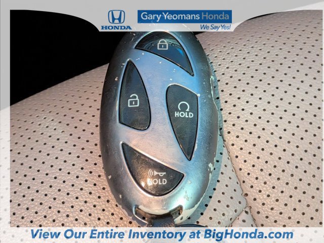 Used 2024 Hyundai Elantra Limited FWD image 33