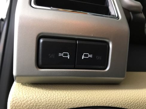 Used 2020 Ford F150 Lariat w/ Equipment Group 502A Luxury image 33