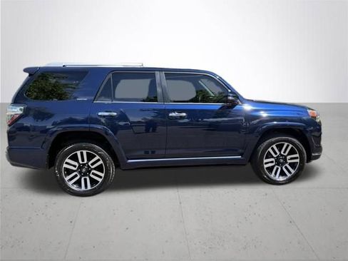 Used 2024 Toyota 4Runner Limited AWD/4WD image 5