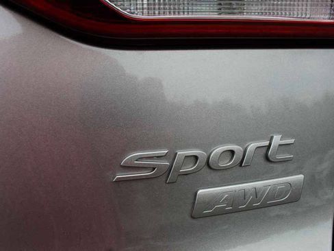 Used 2018 Hyundai Santa Fe Sport AWD/4WD image 7