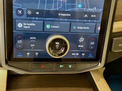 Certified 2023 Ford Expedition Max Limited RWD image 19