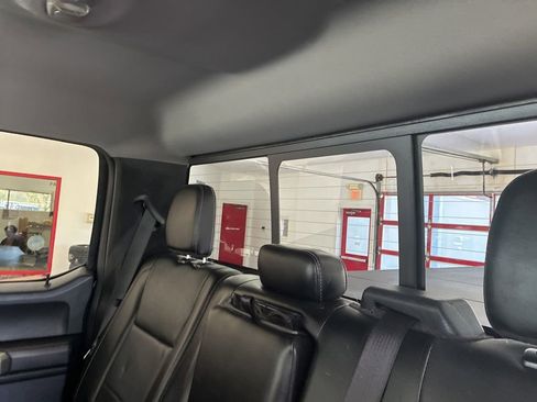 Used 2018 Ford F350 Lariat w/ Lariat Ultimate Package AWD/4WD image 20