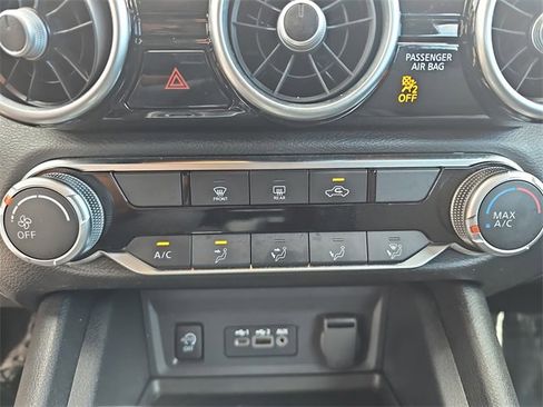 Used 2024 Nissan Sentra SV image 24