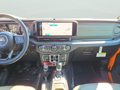 New 2026 Jeep Gladiator Mojave AWD/4WD image 12