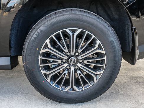 New 2026 Nissan Armada SL w/ Captain's Chari Seat Package RWD image 10