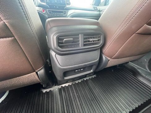 Used 2025 Honda Passport EX-L image 28