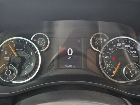 Used 2019 RAM 2500 Big Horn image 18