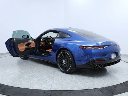 Used 2025 Mercedes-Benz AMG GT 43 image 10