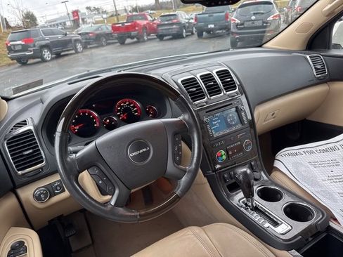 Used 2012 GMC Acadia Denali image 18