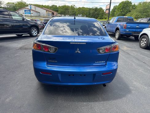 Used 2016 Mitsubishi Lancer ES image 7
