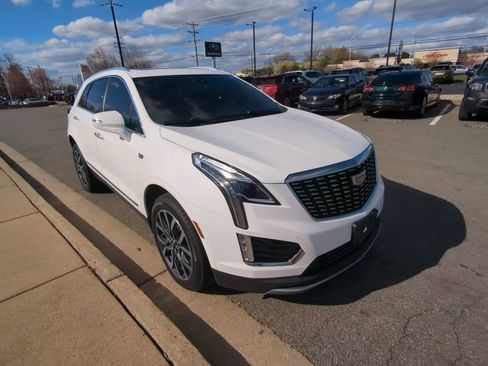 Used 2020 Cadillac XT5 Premium Luxury image 1