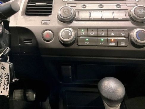 Used 2010 Honda Civic EX image 32