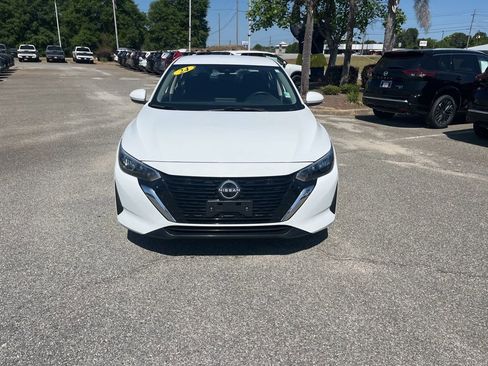 Used 2024 Nissan Sentra S FWD image 2
