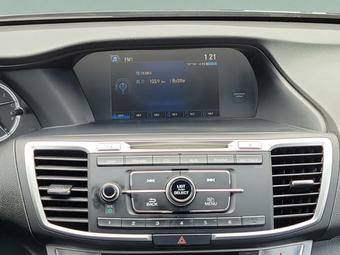 Used 2015 Honda Accord LX image 13