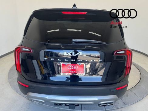 Used 2022 Kia Telluride SX w/ Towing Package image 12