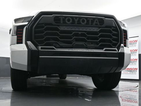 Used 2024 Toyota Tundra SR image 19