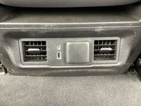 Used 2023 Chevrolet Silverado 1500 LT image 29