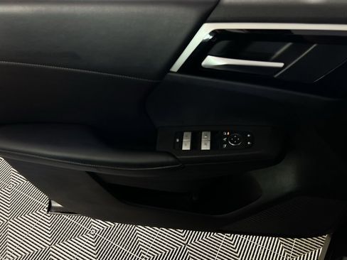 Used 2023 Mitsubishi Outlander SEL image 29