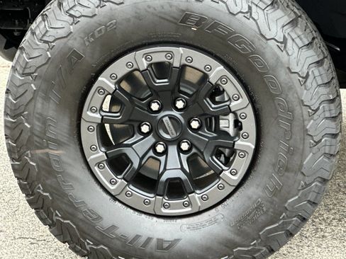 New 2025 Ford Bronco Raptor AWD/4WD image 39