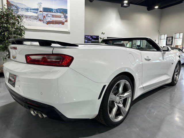 Used 2016 Chevrolet Camaro SS RWD image 35