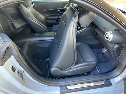 Used 2022 Mercedes-Benz SL 63 AMG 4MATIC image 34