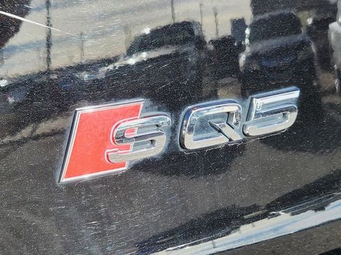 Used 2018 Audi SQ5 Premium Plus w/ Navigation Package image 18